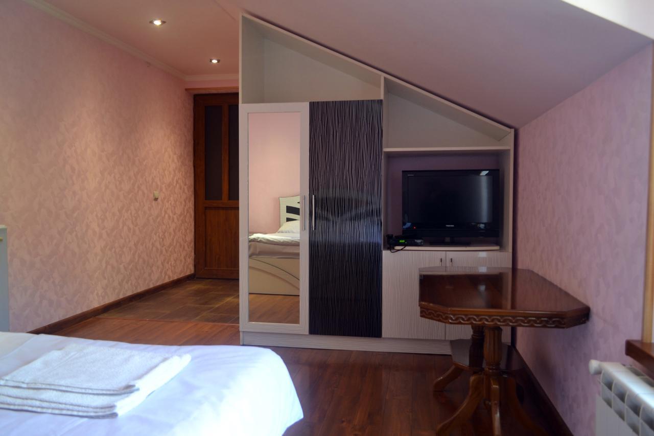 Hotel Nirvana Dilijan Esterno foto